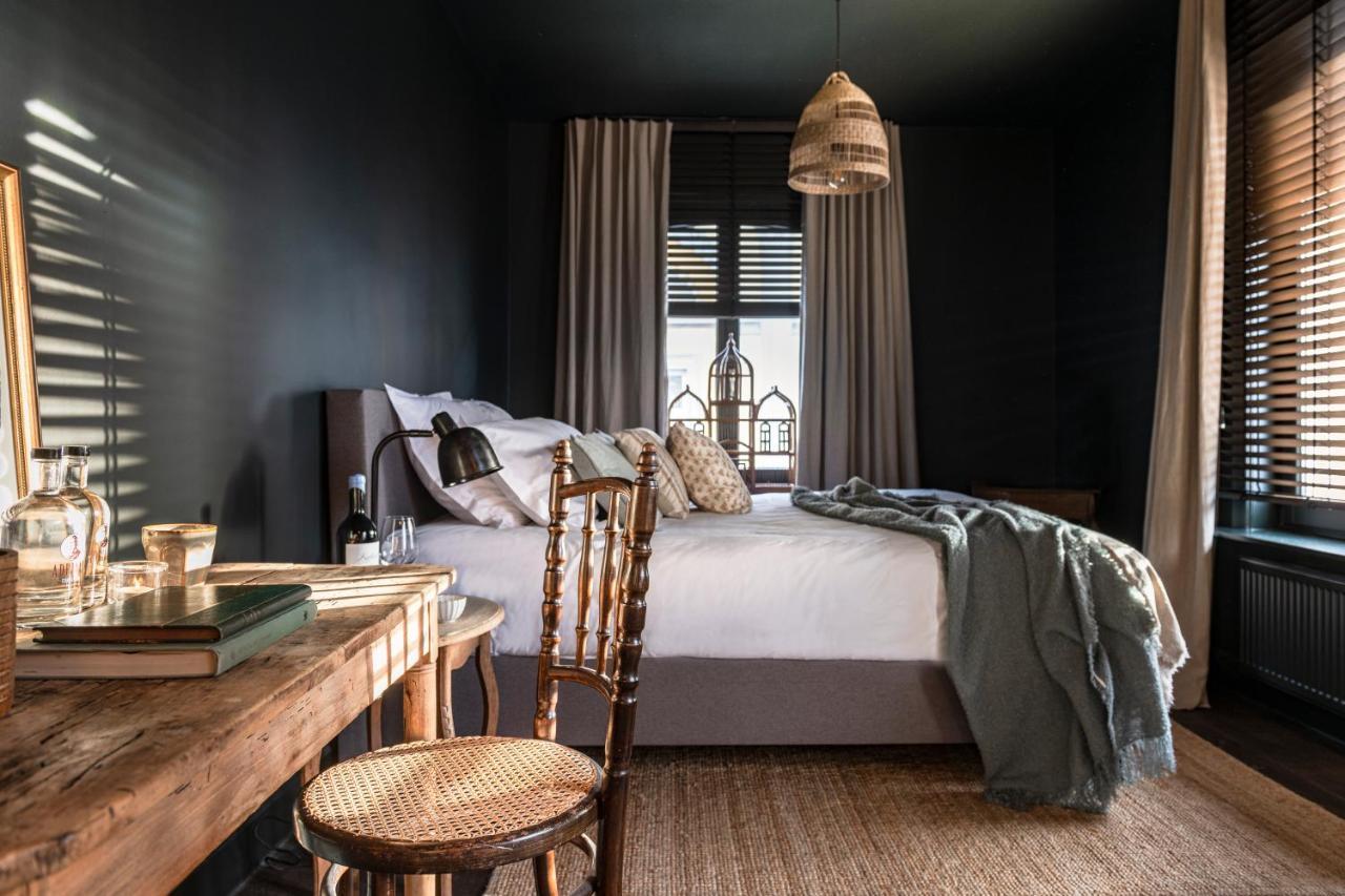 The Bank 1869 - Unique Guestrooms In The Historic Center Of Brugge Kültér fotó