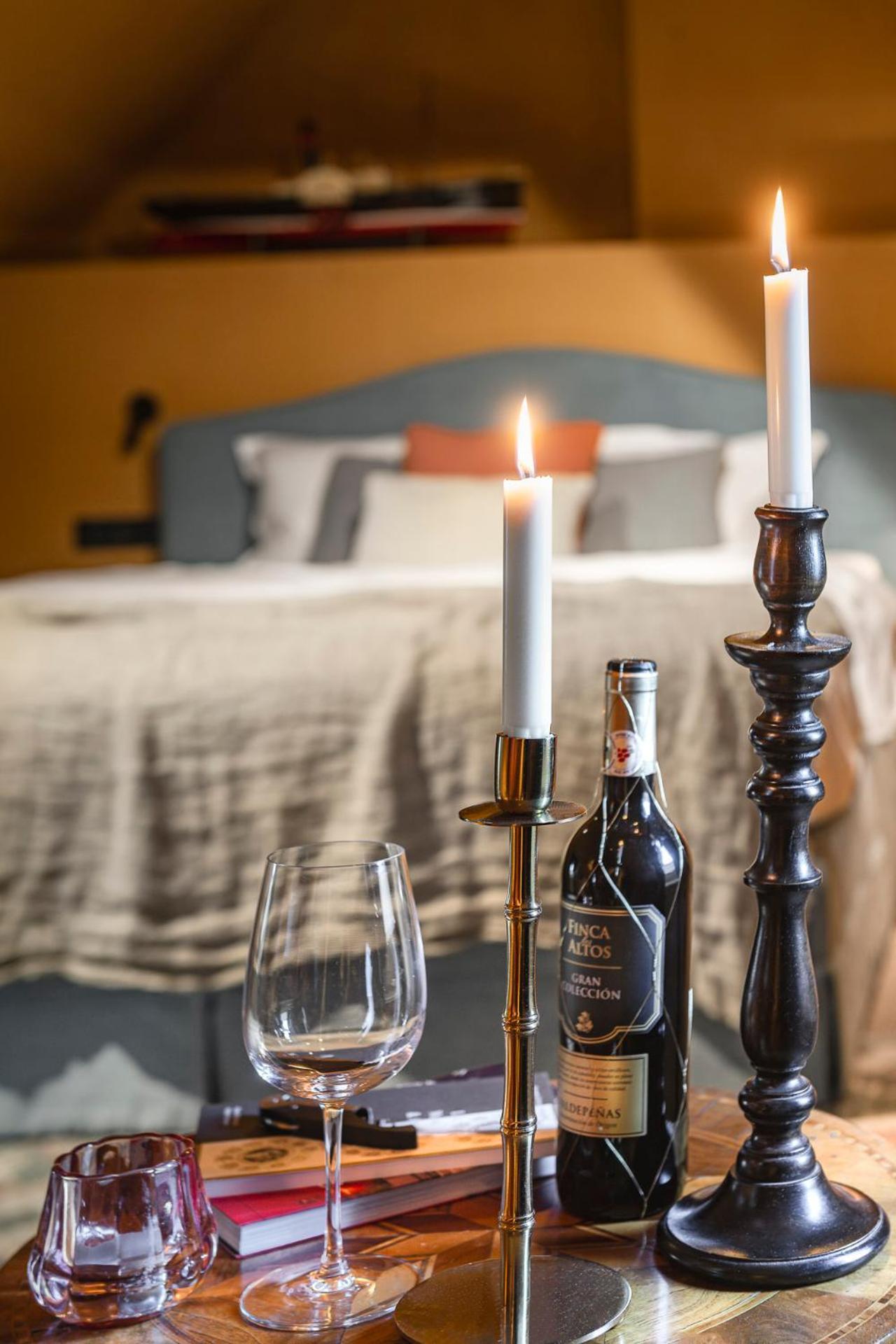 The Bank 1869 - Unique Guestrooms In The Historic Center Of Brugge Kültér fotó