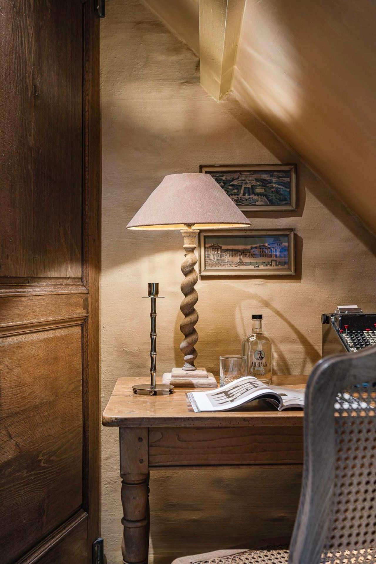 The Bank 1869 - Unique Guestrooms In The Historic Center Of Brugge Kültér fotó