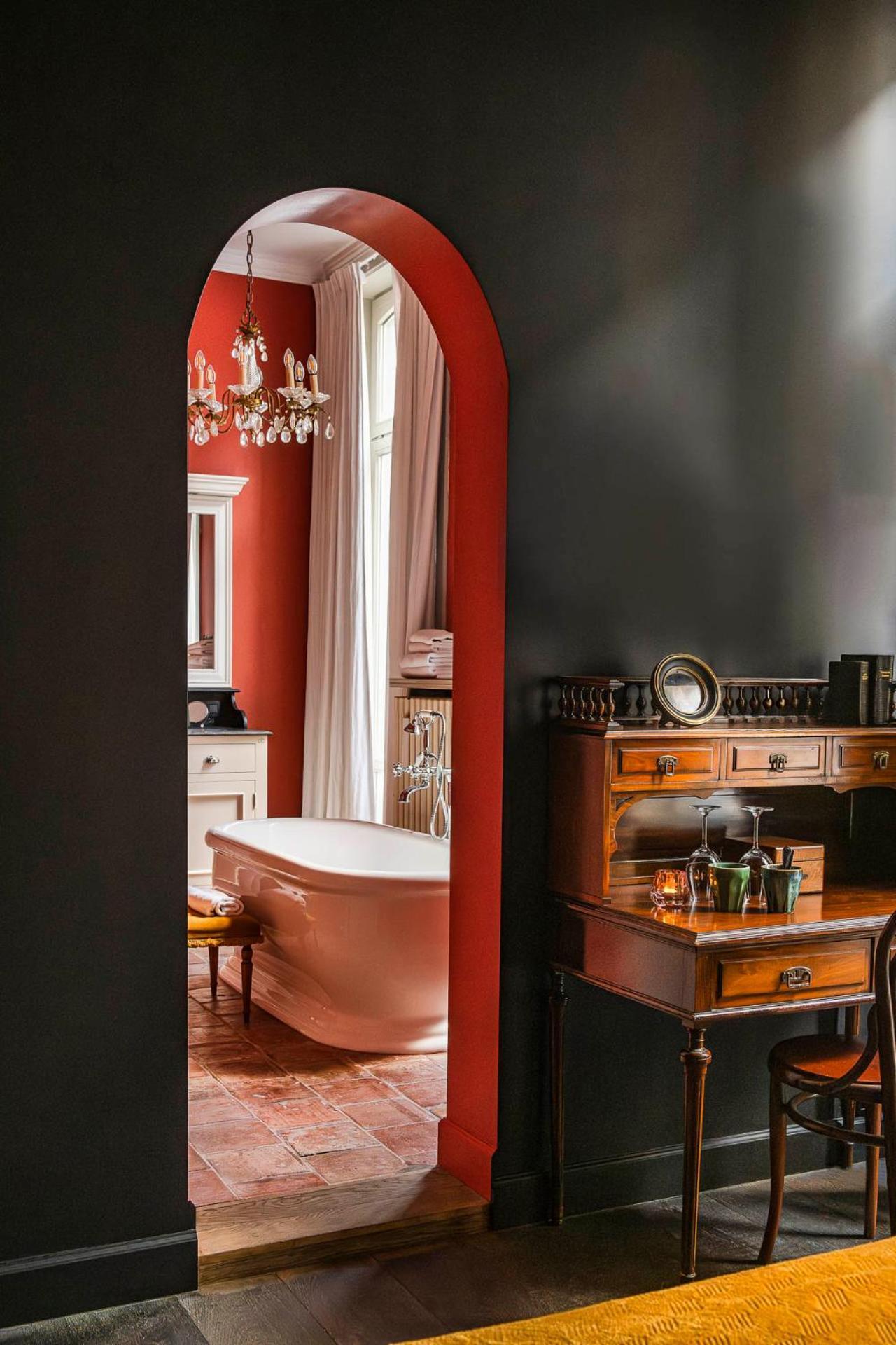 The Bank 1869 - Unique Guestrooms In The Historic Center Of Brugge Kültér fotó